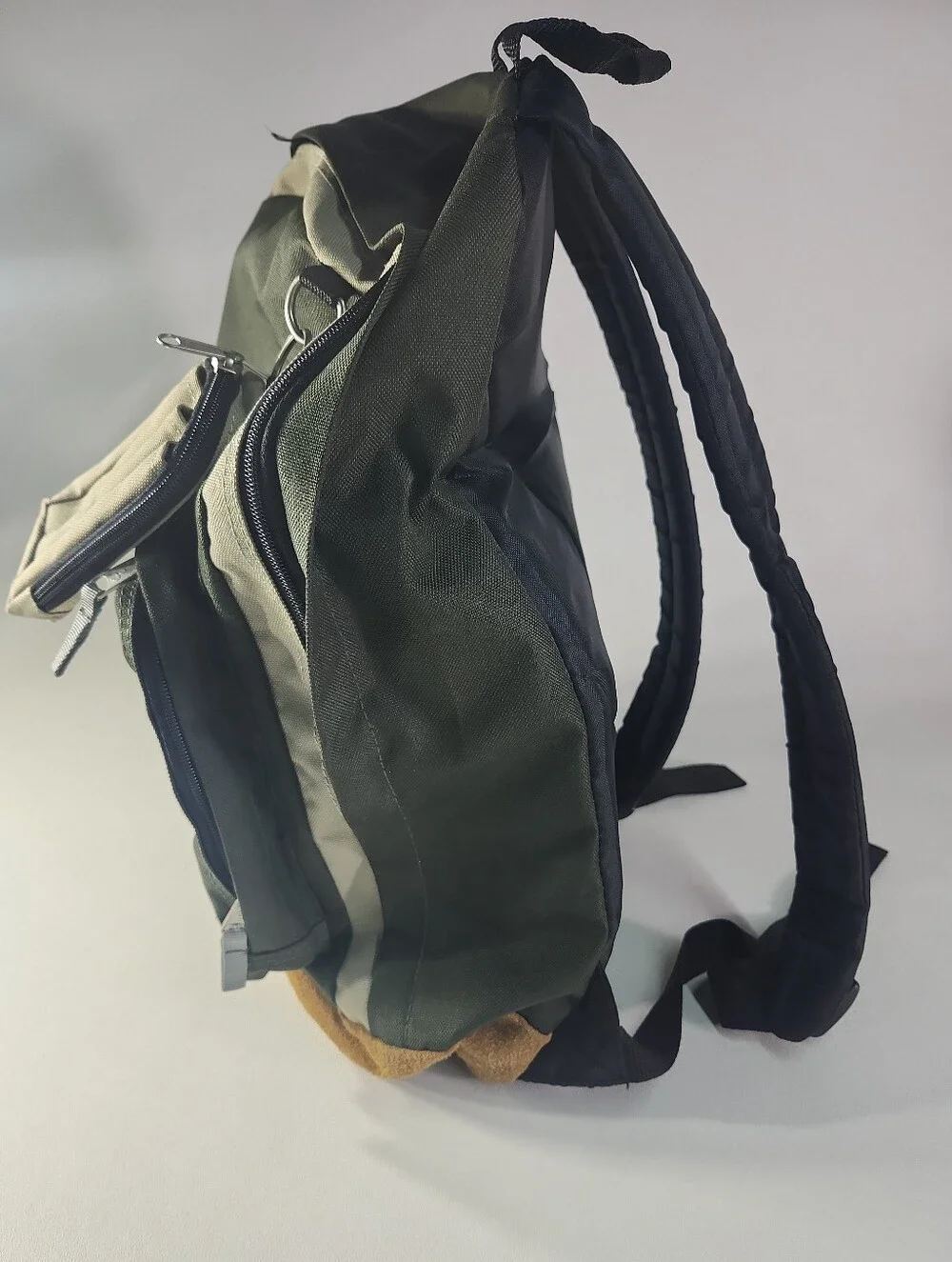 CompactTeam Olive and Tan Men's Mini Backpack with Accessory Pouch